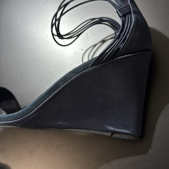 New York Transit | Navy Blue | Strappy wedges - Picture 3 of 9